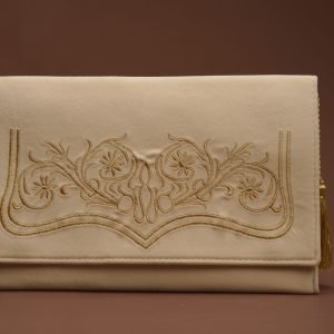 Stylish And Minimal Hand Bag For Ladies